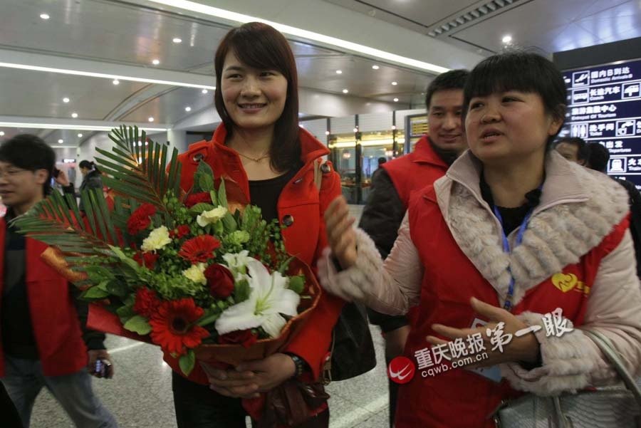 碧山镇女孩与家人失散24年后终于回家