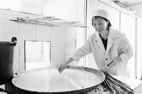 走规模化品牌化路子,梁平礼让镇古老行当获新生