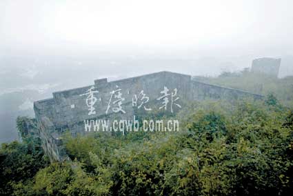 记者探秘梁平孤峰古寨(图)